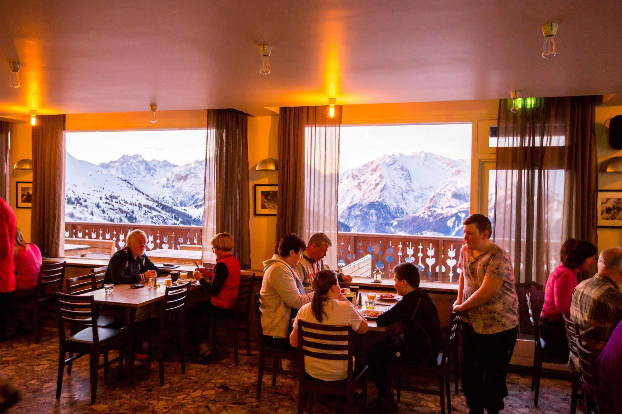 Langley Hotel Le Petit Prince Alpe d'Huez Esterno foto