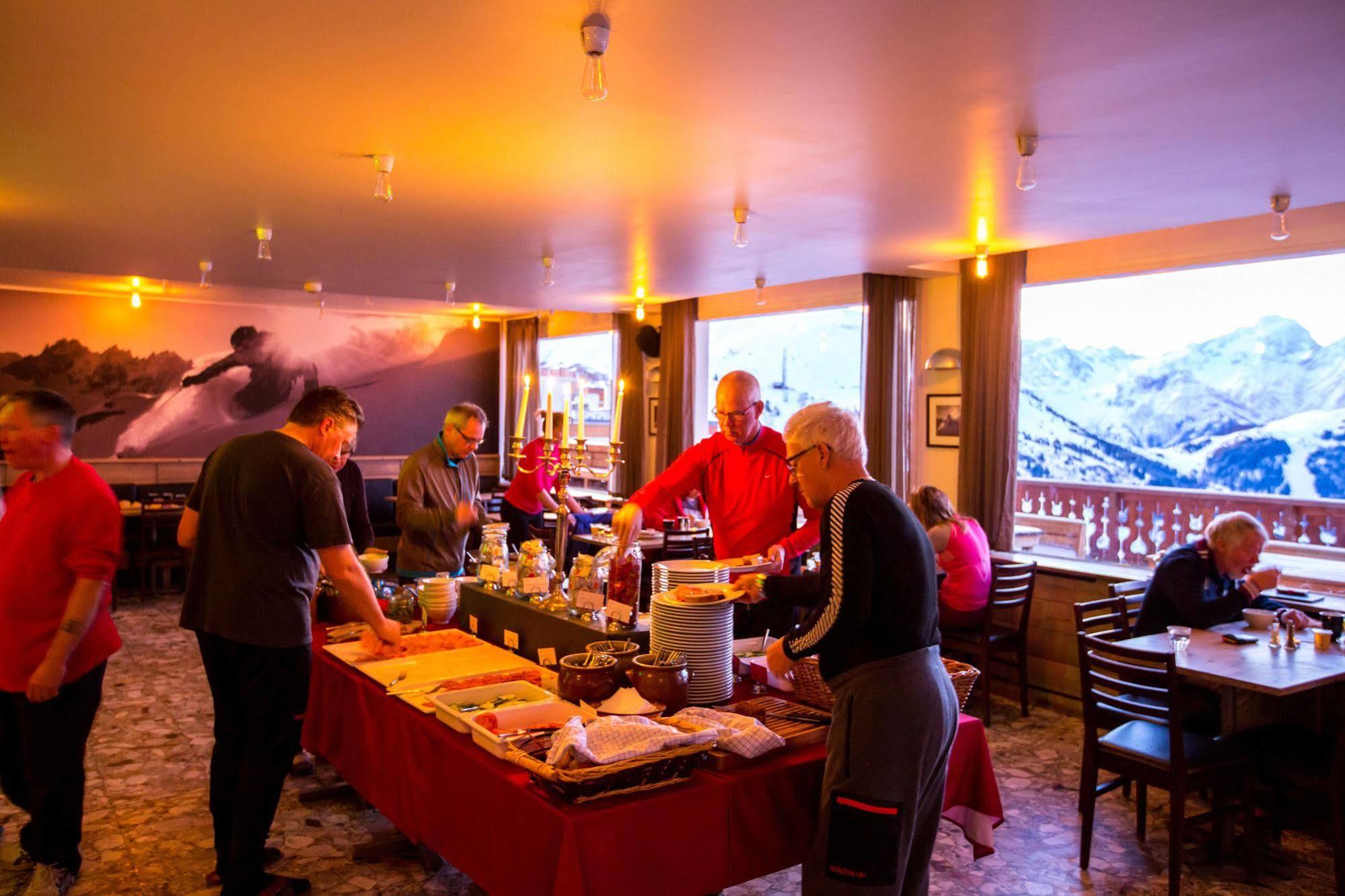 Langley Hotel Le Petit Prince Alpe d'Huez Esterno foto